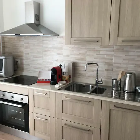 Luxury Bright Flat Downtown Milan