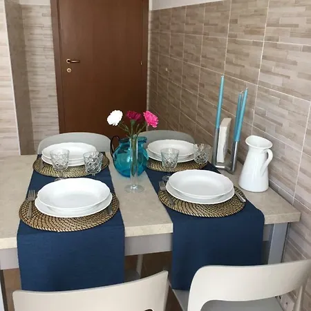 Apartment Luxury Bright Flat Downtown Milan