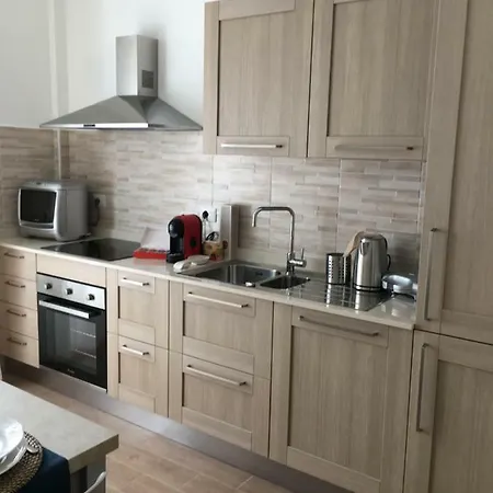 Luxury Bright Flat Downtown Milan
