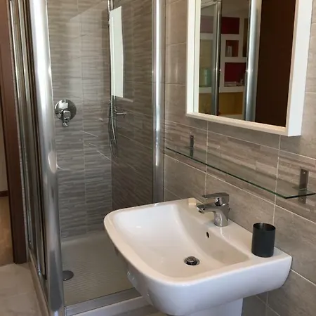 Luxury Bright Flat Downtown *